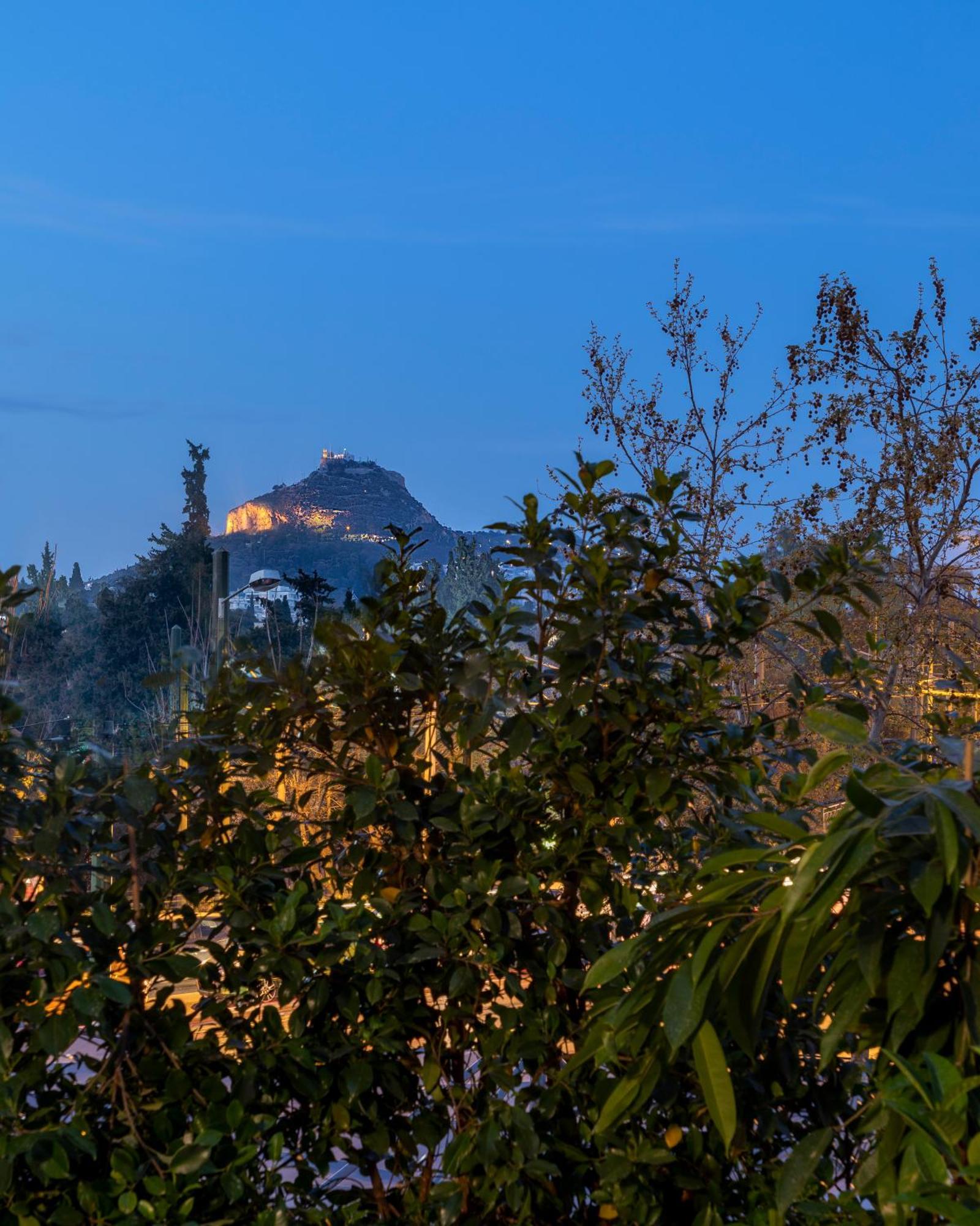 Aparthotel The Newel Acropolis Atene Camera foto